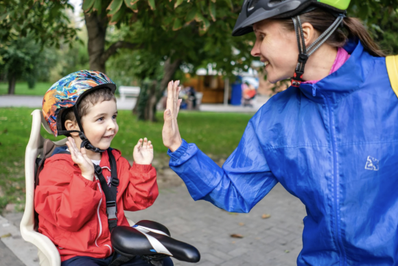 Fiets met kinderzitje nodig? Dit zijn de beste opties voor moeders (en vaders)!
