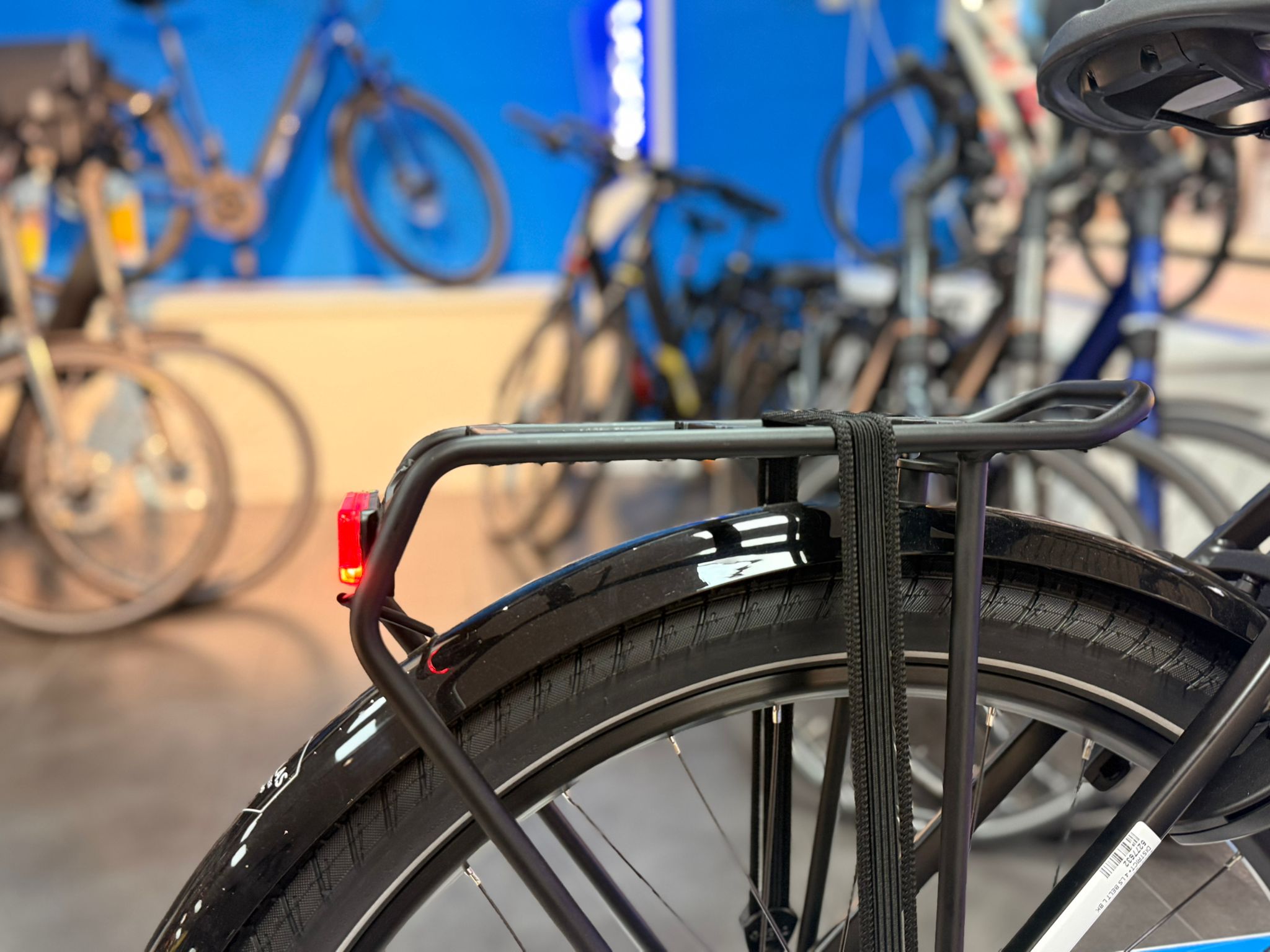 Trek District+ 4 Lowstep N8 Dames