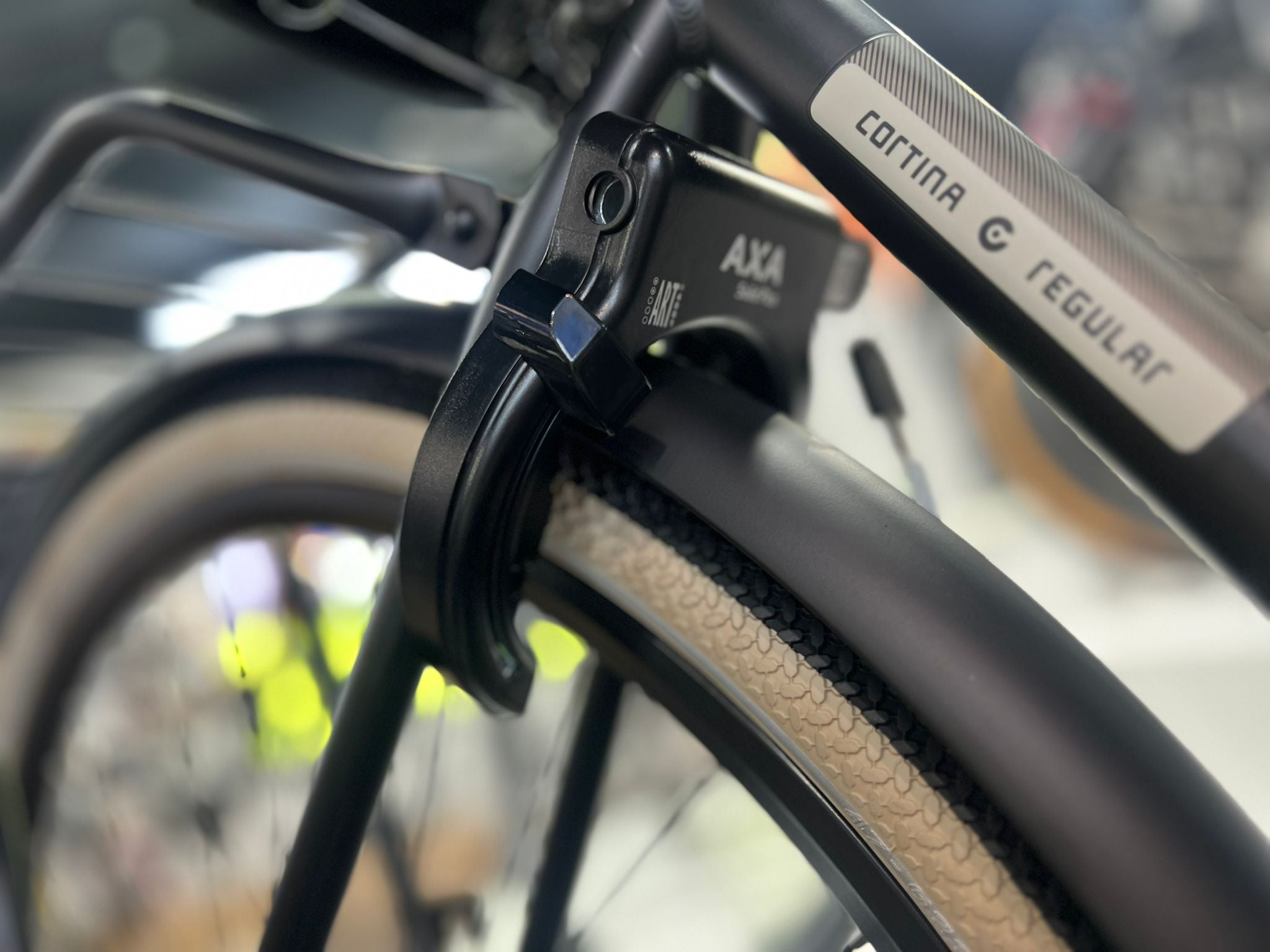 Cortina U4 Transport RN3 Dames