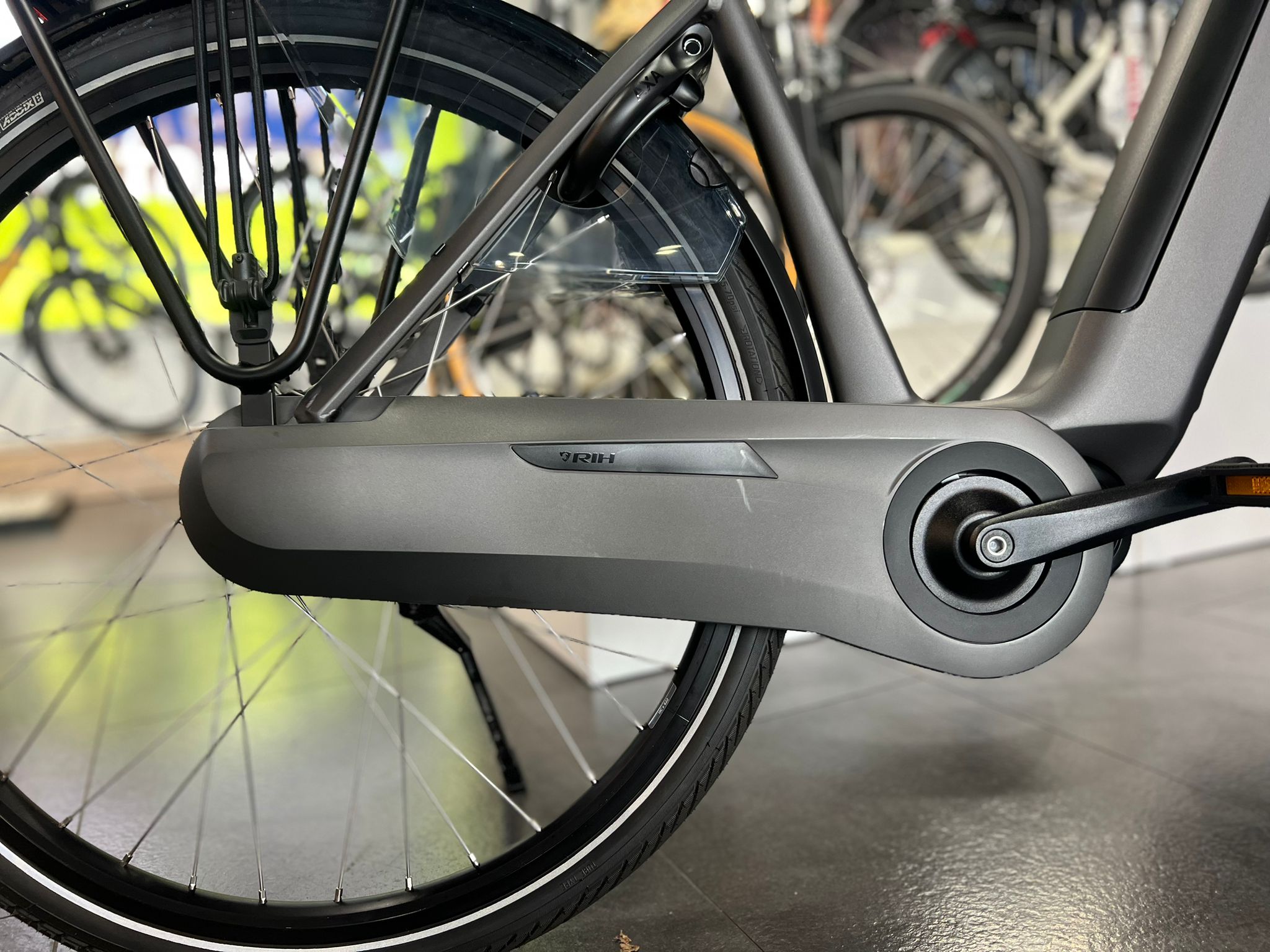 Rih Movenda (675Wh) N1 Dames