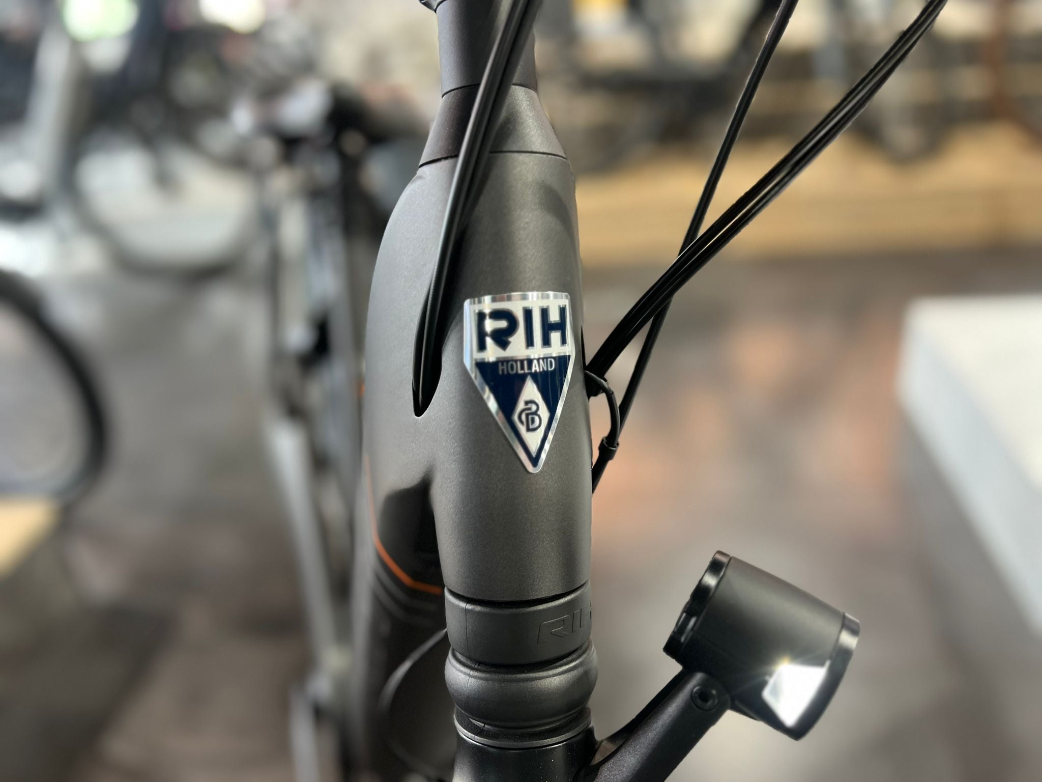 Rih Movenda (675Wh) N1 Dames